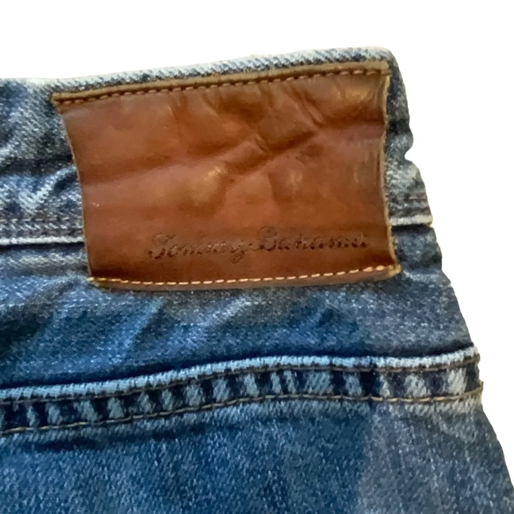 Tommy Bahama Men’s Dark Wash Denim Jeans Standard Strait Leg Measures 32x30 - Picture 3 of 11